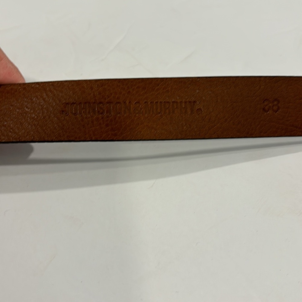 Johnston & Murphy Calfskin Leather Belt w/Silver Buckle Size 38 - Picture 7 of 10